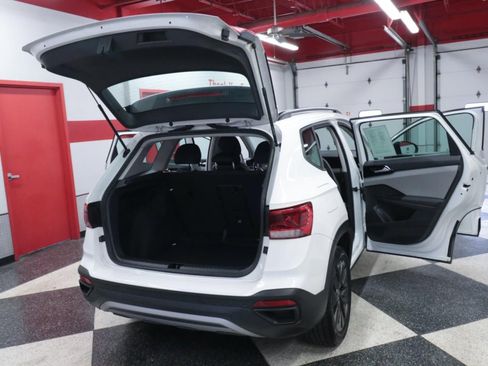 Used 2024 Volkswagen Taos S image 25