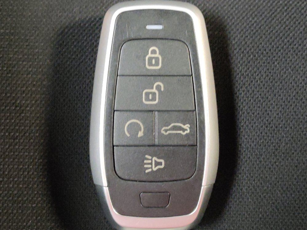 Used 2024 Nissan Sentra S FWD image 32