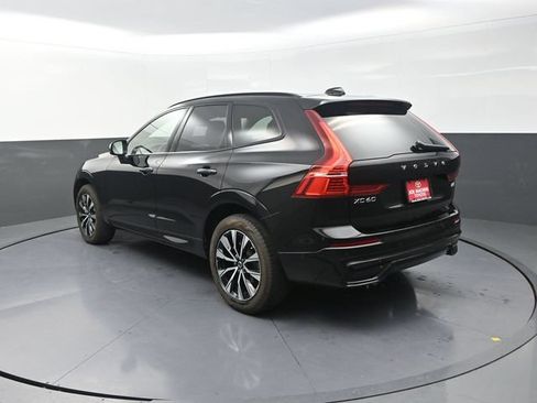 Used 2025 Volvo XC60 B5 Plus AWD/4WD image 6