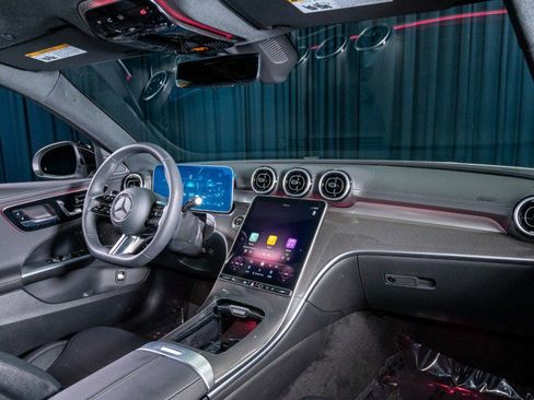 Certified 2025 Mercedes-Benz C 300 Sedan image 4