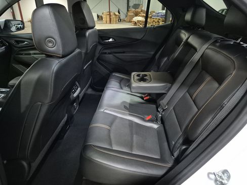 Certified 2024 Chevrolet Equinox Premier FWD image 24