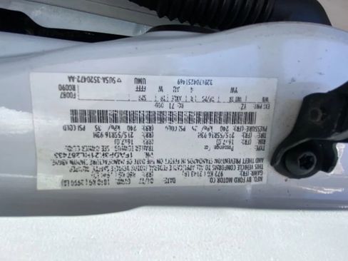 Used 2017 Ford Focus SE FWD image 37