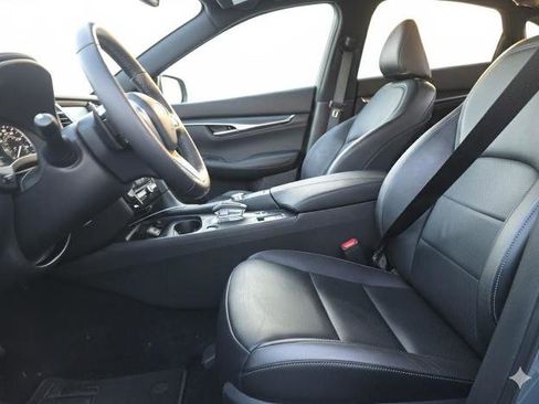 Certified 2025 INFINITI QX55 Luxe w/ Cargo Package image 19