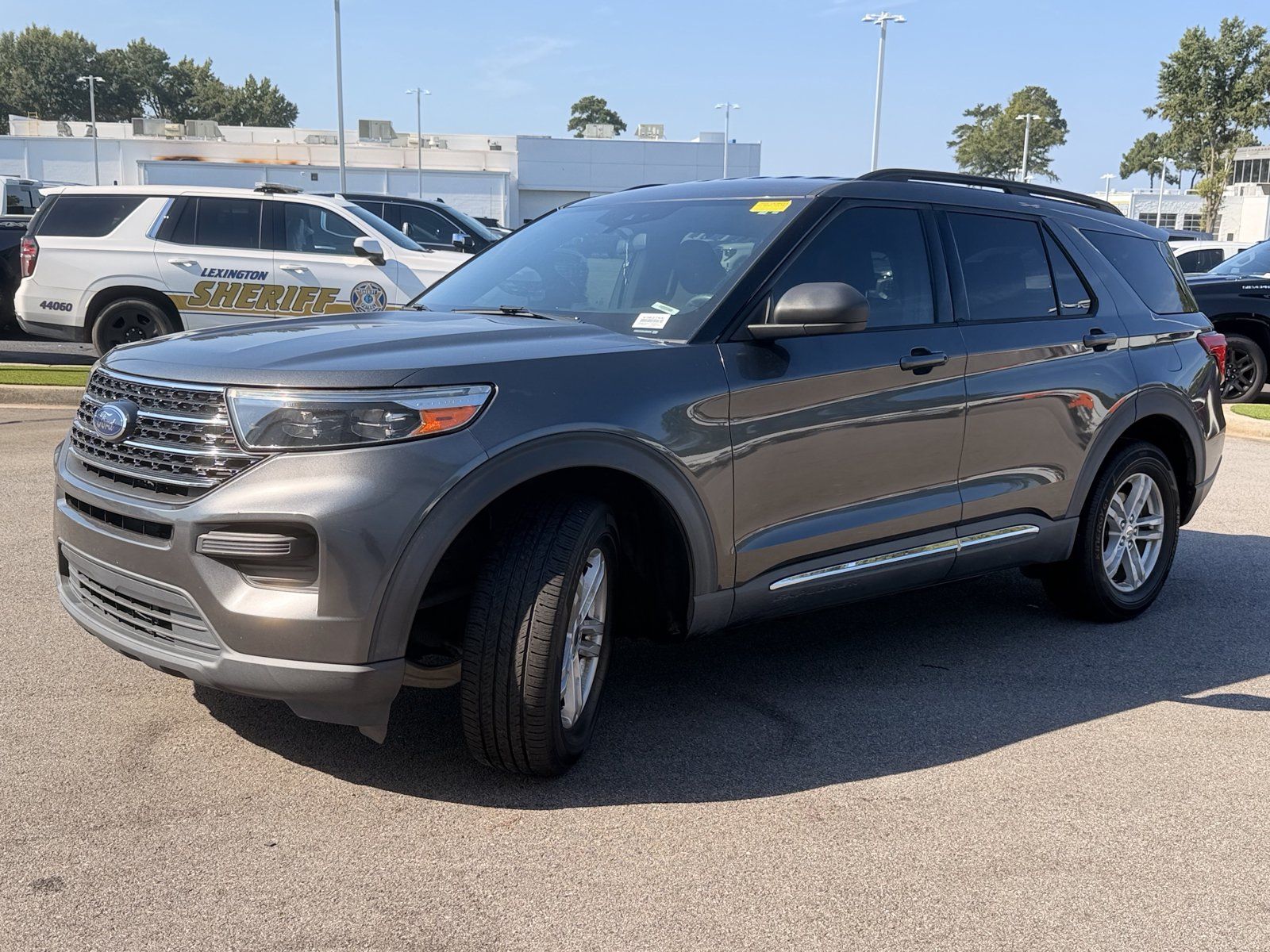 Used 2020 Ford Explorer XLT RWD image 7
