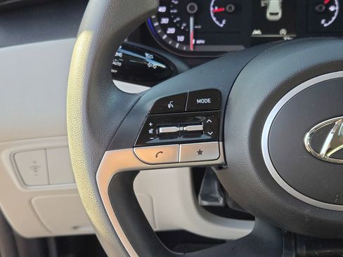 Certified 2024 Hyundai Tucson SE image 36