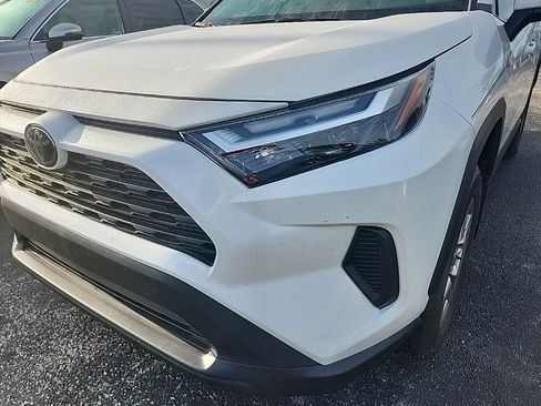 Used 2024 Toyota RAV4 XLE FWD image 9