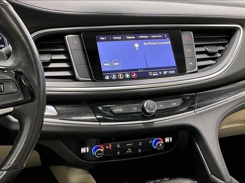 Used 2023 Buick Enclave Essence w/ Experience Buick Package image 8