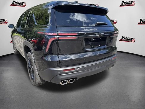 Used 2024 Chevrolet Traverse LS w/ Midnight/Sport Edition AWD/4WD image 7