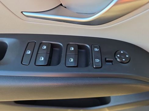 Certified 2022 Hyundai Tucson SE image 38