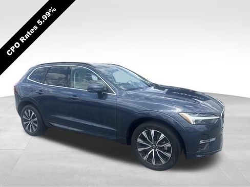 Used 2023 Volvo XC60 B5 Core w/ Climate Package AWD/4WD image 1