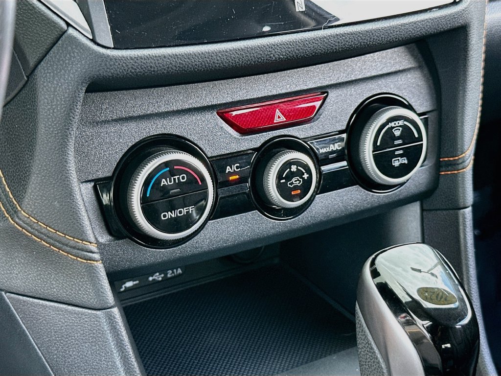 Used 2021 Subaru Crosstrek 2.5i Limited w/ Moonroof Package 2 AWD/4WD image 16