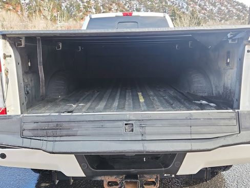 Used 2017 Ford F350 Platinum w/ Platinum Ultimate Package image 12