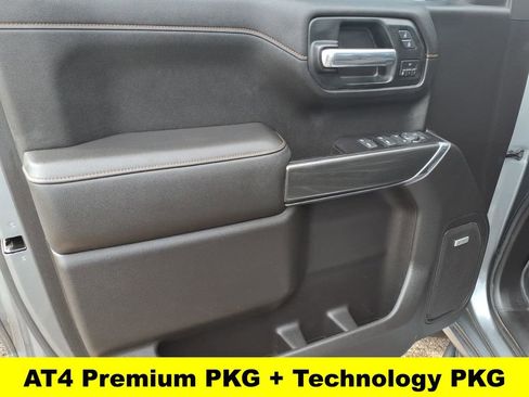 Used 2019 GMC Sierra 1500 AT4 w/ AT4 Premium Package image 12