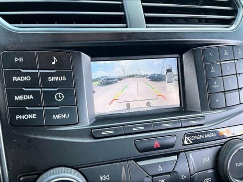 Used 2019 Ford Explorer XLT FWD image 14