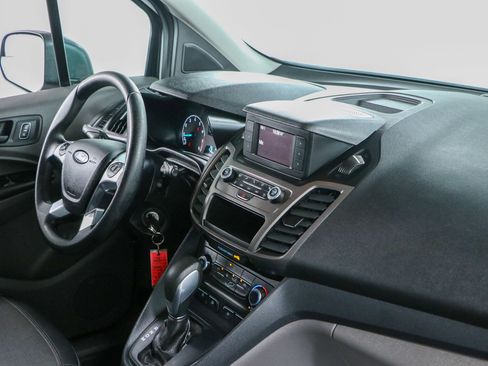 Used 2023 Ford Transit Connect XL FWD image 25