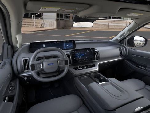 New 2025 Ford Expedition Active AWD/4WD image 11