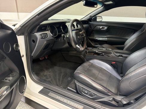 Used 2017 Ford Mustang GT Premium w/ Equipment Group 401A image 11