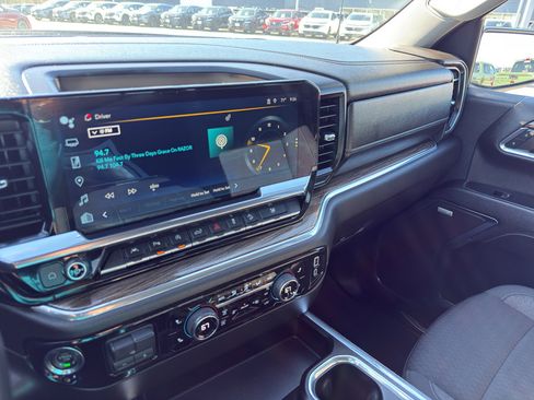 Used 2023 Chevrolet Silverado 1500 RST w/ All Star Edition Plus AWD/4WD image 22