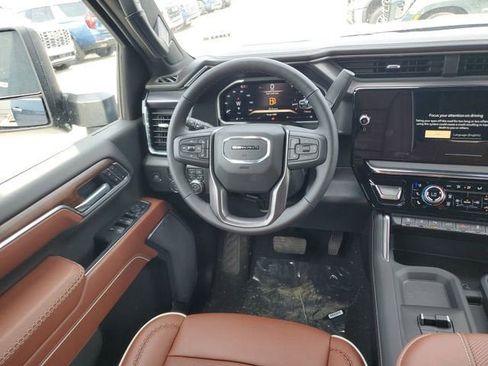 New 2026 GMC Sierra 3500 Denali Ultimate AWD/4WD image 14