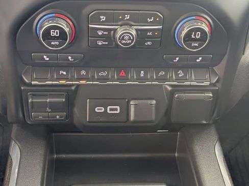 Used 2020 Chevrolet Silverado 1500 RST AWD/4WD image 20