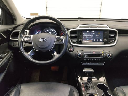 Used 2019 Kia Sorento EX w/ EX Touring Package image 22
