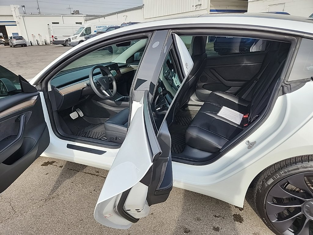 Used 2023 Tesla Model 3 Performance AWD/4WD image 9