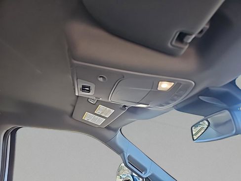 Used 2019 Ford F150 Lariat image 38