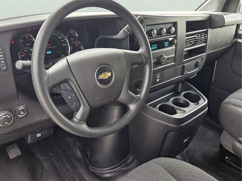 Used 2025 Chevrolet Express 2500 w/ Driver Convenience Package RWD image 12