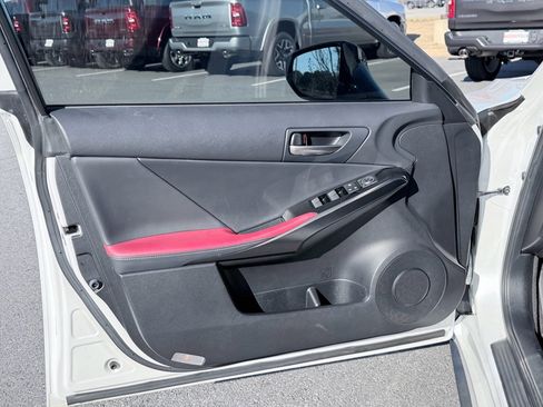 Used 2022 Lexus IS 300 image 25