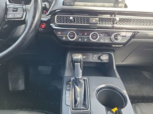 Used 2022 Honda Civic EX image 11