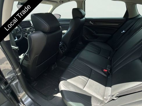 Used 2021 Honda Accord Touring image 33
