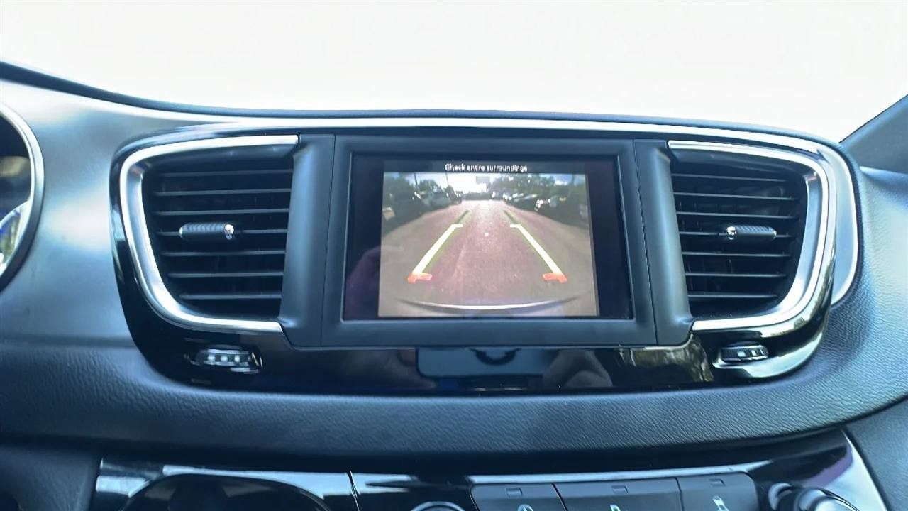 Used 2018 Chrysler Pacifica Touring Plus w/ S Appearance Package FWD image 45