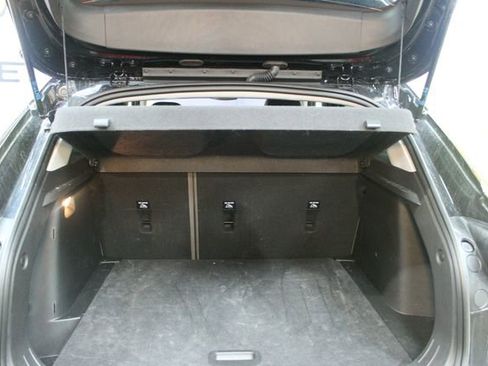 Used 2025 Chevrolet Trax ACTIV image 15