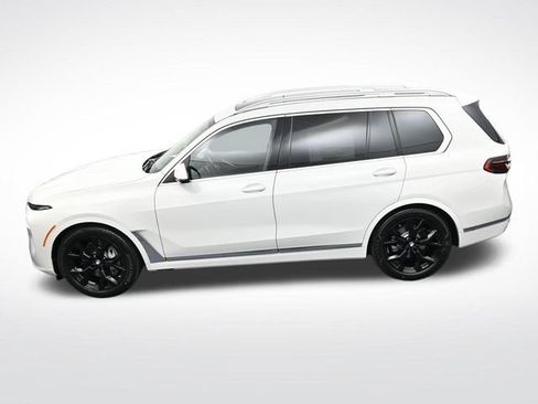 New 2026 BMW X7 xDrive40i AWD/4WD image 24