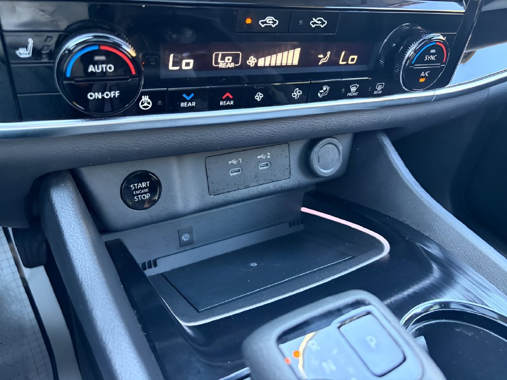 Used 2024 Nissan Rogue SL w/ SL Premium Package AWD/4WD image 27