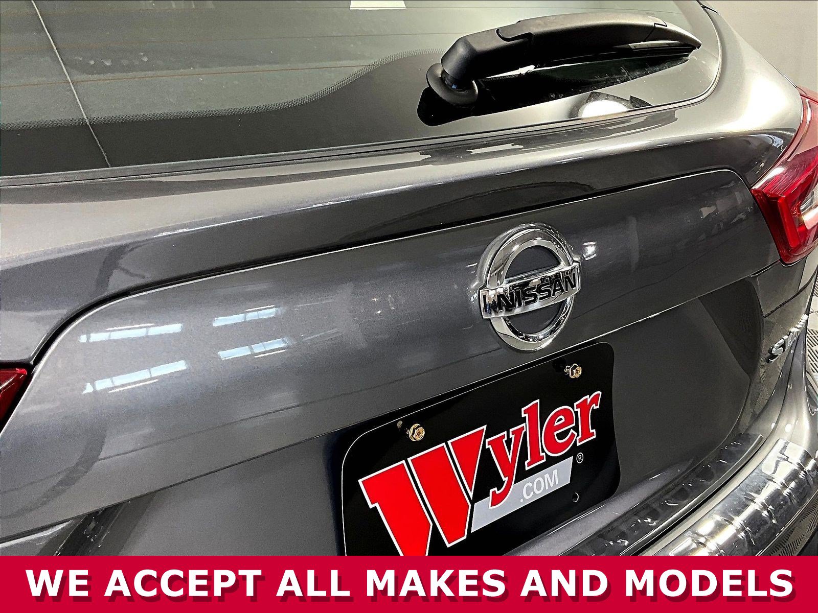 Certified 2022 Nissan Rogue Sport SV AWD/4WD image 23