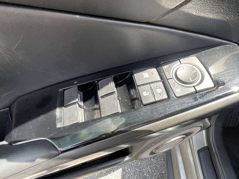 Used 2021 Lexus IS 300 w/ Comfort Package RWD image 15