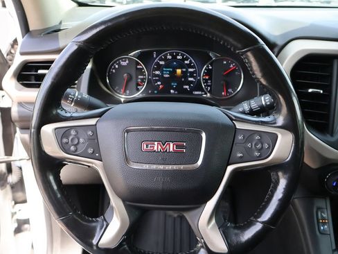 Used 2017 GMC Acadia Denali w/ Technology Package AWD/4WD image 38