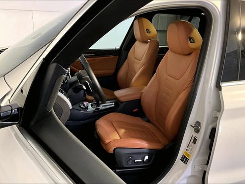 Used 2018 BMW X3 xDrive30i w/ Convenience Package image 9