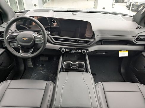 New 2026 Chevrolet Silverado EV LT AWD/4WD image 15