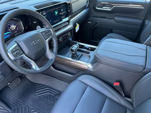 New 2026 Chevrolet Silverado 1500 LT Trail Boss w/ Safety Package AWD/4WD image 9