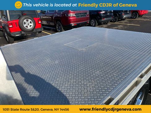 Used 2022 RAM 3500 Tradesman image 9