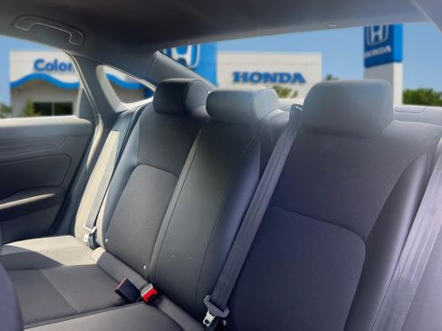 Used 2023 Honda Civic Sport image 27