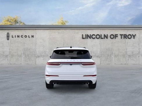 New 2026 Lincoln Corsair Premiere image 5