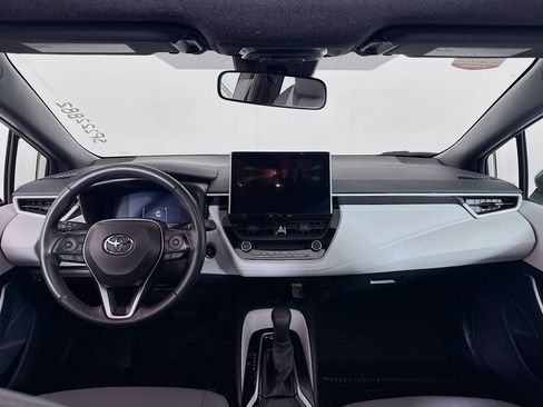 Certified 2025 Toyota Corolla SE image 22