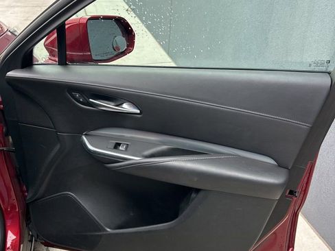 Used 2019 Cadillac XT4 Premium Luxury image 15