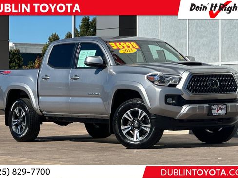 Certified 2018 Toyota Tacoma TRD Sport image 1