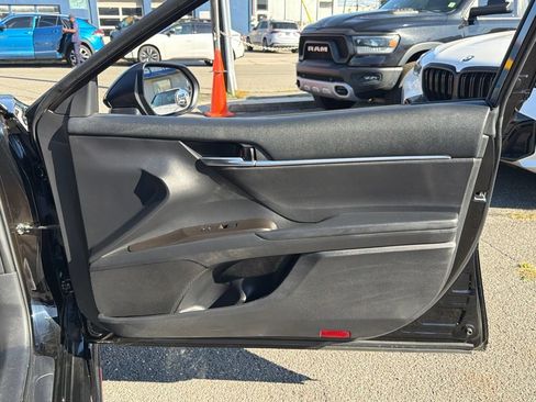 Used 2021 Toyota Camry TRD FWD image 18