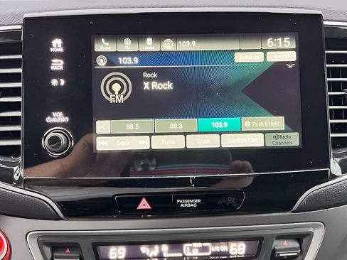 Used 2022 Honda Pilot Sport image 35