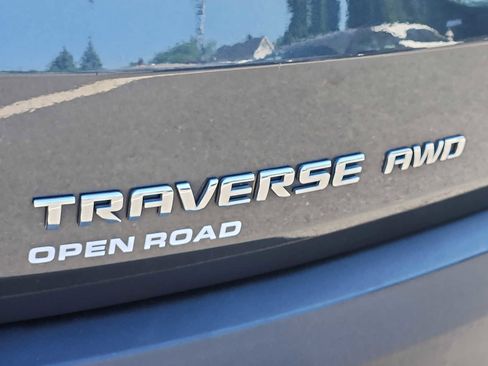 Used 2020 Chevrolet Traverse LT AWD/4WD image 29